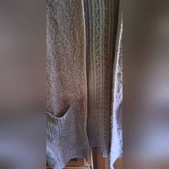 Ladies Oliver Fuzzy/Cableknit Long Vest, Pocketed/Hooded Mauve Sz Lrg - Picture 6 of 6